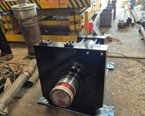 Hydraulic press machine manufacturers in telangana